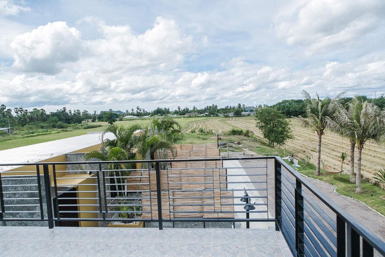 Pimchanok Resort Phetchaburi Exterior photo